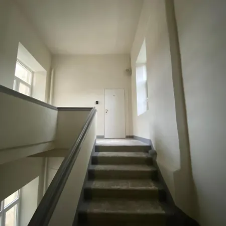 Spacious City Centre Apartment With Parking Self Check-In Вильнюс Экстерьер фото