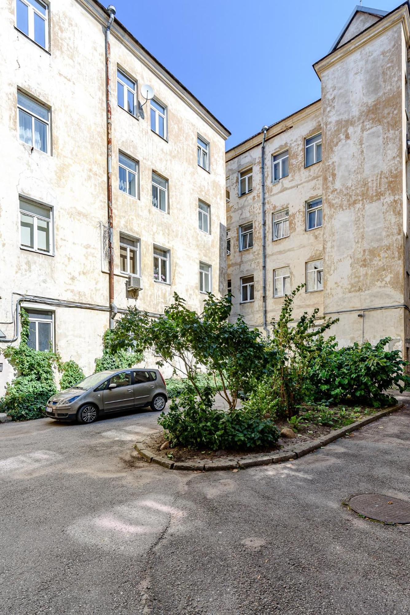 Appartement Spacious Centre With Parking Self Check-in